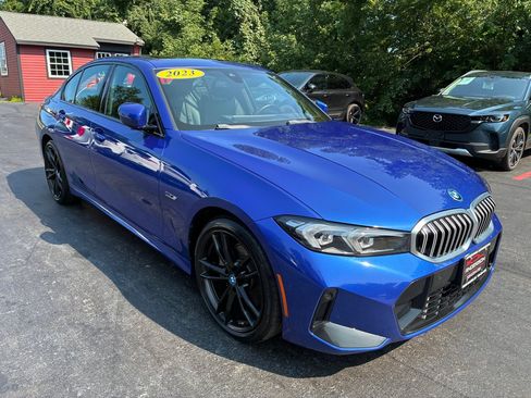 Used 2023 BMW 330e xDrive w/ M Sport Package AWD/4WD image 4