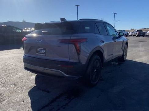 New 2025 Chevrolet Blazer EV LT w/ Super Cruise Package AWD/4WD image 8