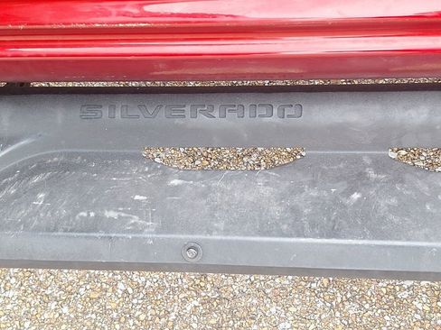 Used 2021 Chevrolet Silverado 1500 LT Trail Boss w/ Convenience Package II image 21