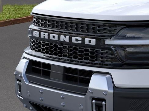 New 2026 Ford Bronco Sport Badlands w/ Sasquatch Badlands Package AWD/4WD image 16