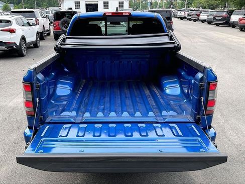 Used 2024 Nissan Frontier PRO-4X w/ Technology Package AWD/4WD image 29