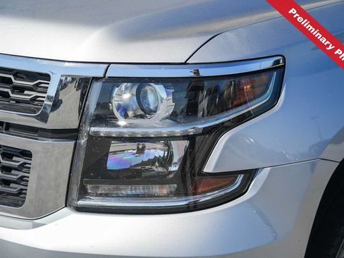 Used 2020 Chevrolet Tahoe LS RWD image 2