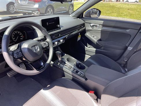 Used 2026 Honda Civic Sport image 4