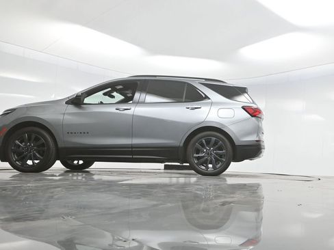 Used 2024 Chevrolet Equinox RS image 54