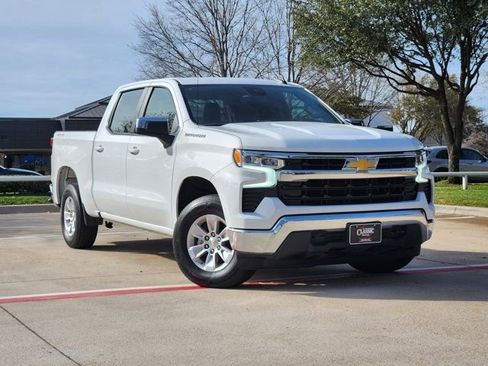 Used 2023 Chevrolet Silverado 1500 LT image 2