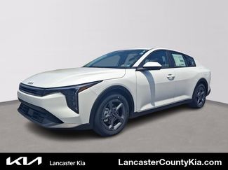 New 2026 Kia K4 FWD video 1
