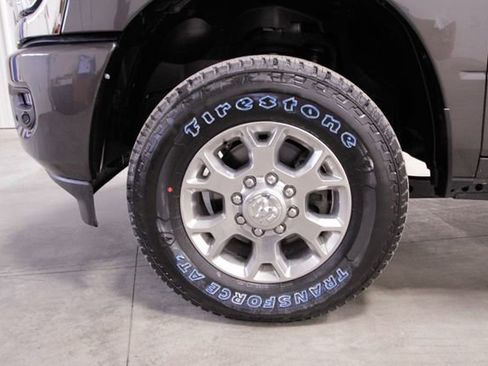 Used 2024 RAM 2500 Laramie image 10