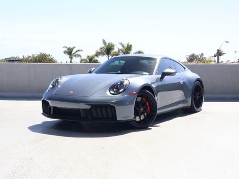 Certified 2025 Porsche 911 Carrera GTS RWD image 1