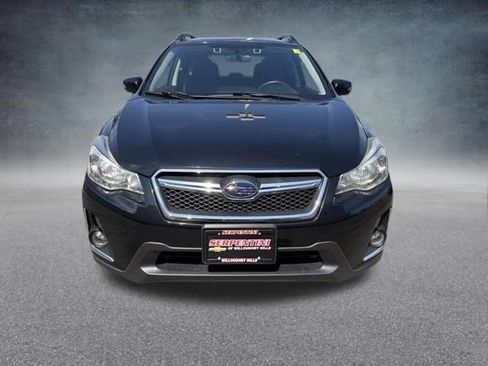 Used 2017 Subaru Crosstrek 2.0i Limited AWD/4WD image 3