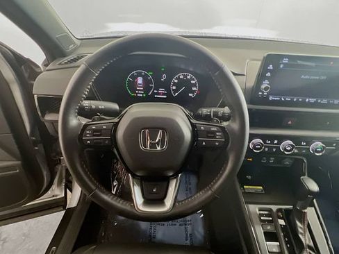 Used 2024 Honda CR-V Sport Touring image 11