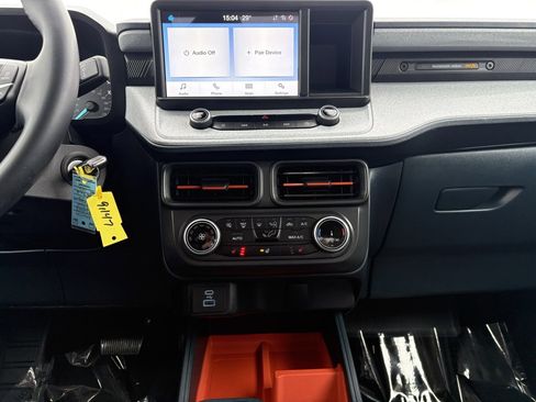 Used 2023 Ford Maverick XLT w/ XLT Luxury Package image 9