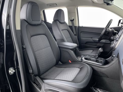 Used 2021 Chevrolet Colorado Z71 image 24