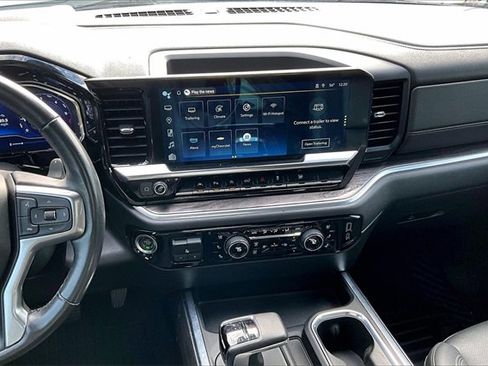 Used 2022 Chevrolet Silverado 1500 LTZ w/ Technology Package image 9