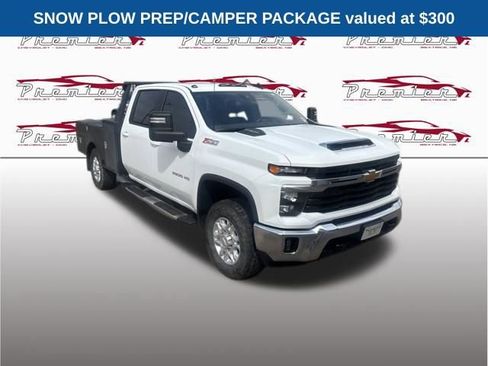 Used 2025 Chevrolet Silverado 3500 LT w/ Convenience Package AWD/4WD image 8