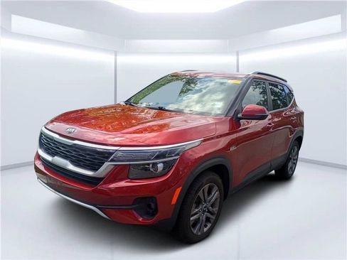 Used 2021 Kia Seltos S AWD/4WD image 6