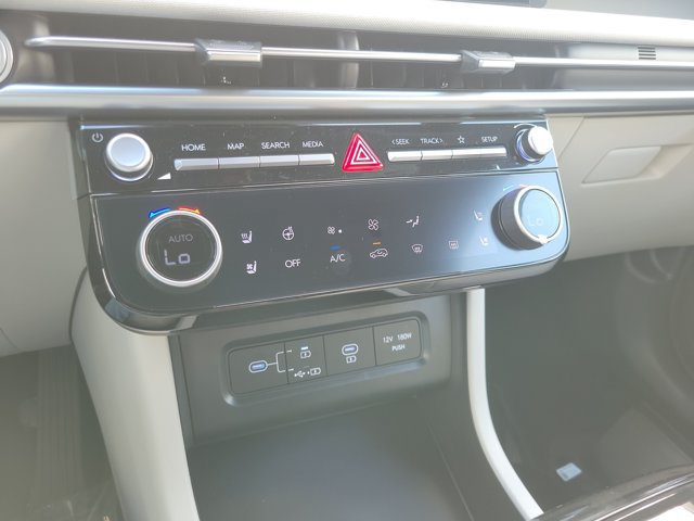 New 2026 Hyundai Tucson Limited FWD image 16