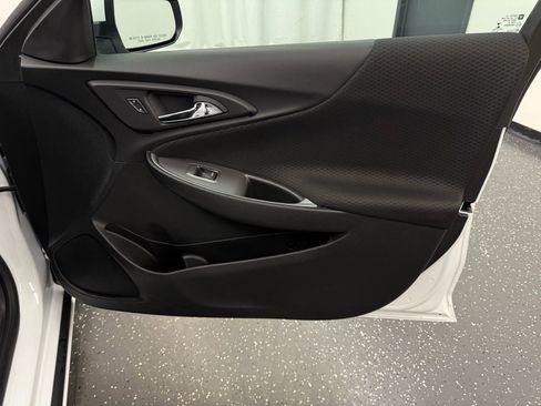 Used 2024 Chevrolet Malibu LT image 7