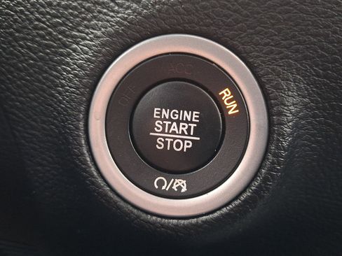 Used 2021 Dodge Challenger R/T Scat Pack image 23