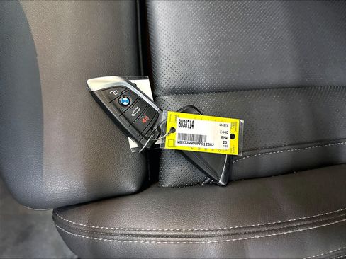 Used 2023 BMW i4 eDrive40 w/ Premium Package RWD image 13