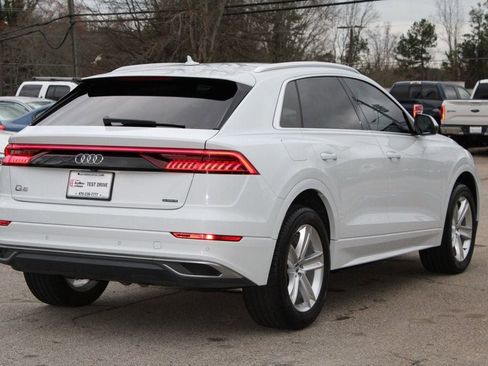 Used 2019 Audi Q8 Premium image 6