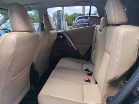 Used 2013 Toyota RAV4 Limited FWD image 16