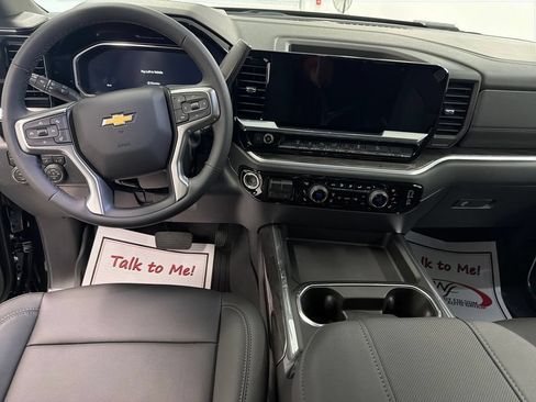 New 2026 Chevrolet Silverado 2500 LTZ w/ LTZ Convenience Package AWD/4WD image 14