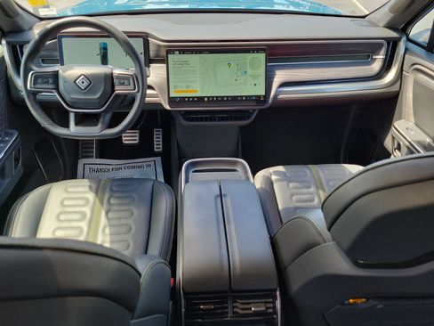 Used 2023 Rivian R1T Adventure AWD/4WD image 14