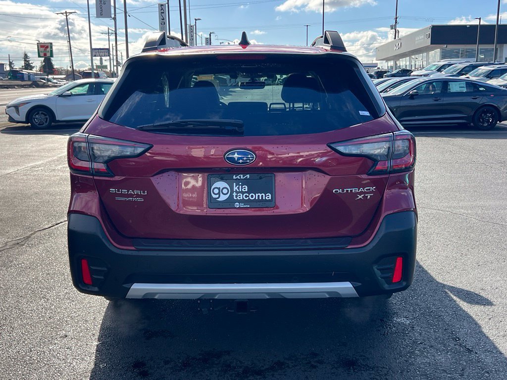 Used 2022 Subaru Outback Limited XT AWD/4WD image 8