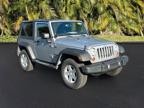 Used 2013 Jeep Wrangler Sport image 4