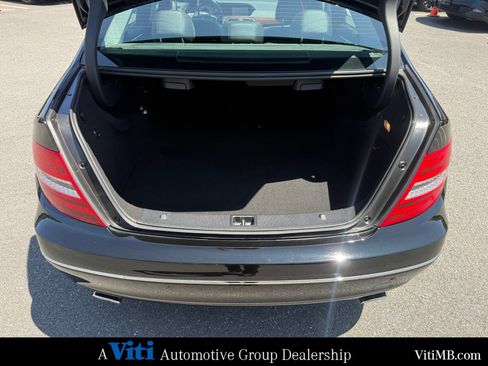 Used 2014 Mercedes-Benz C 300 4MATIC Sedan image 24
