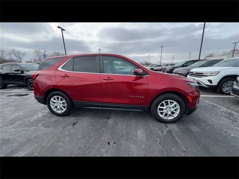 Certified 2023 Chevrolet Equinox LT image 9