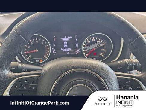 Used 2019 Jeep Compass Sport image 30