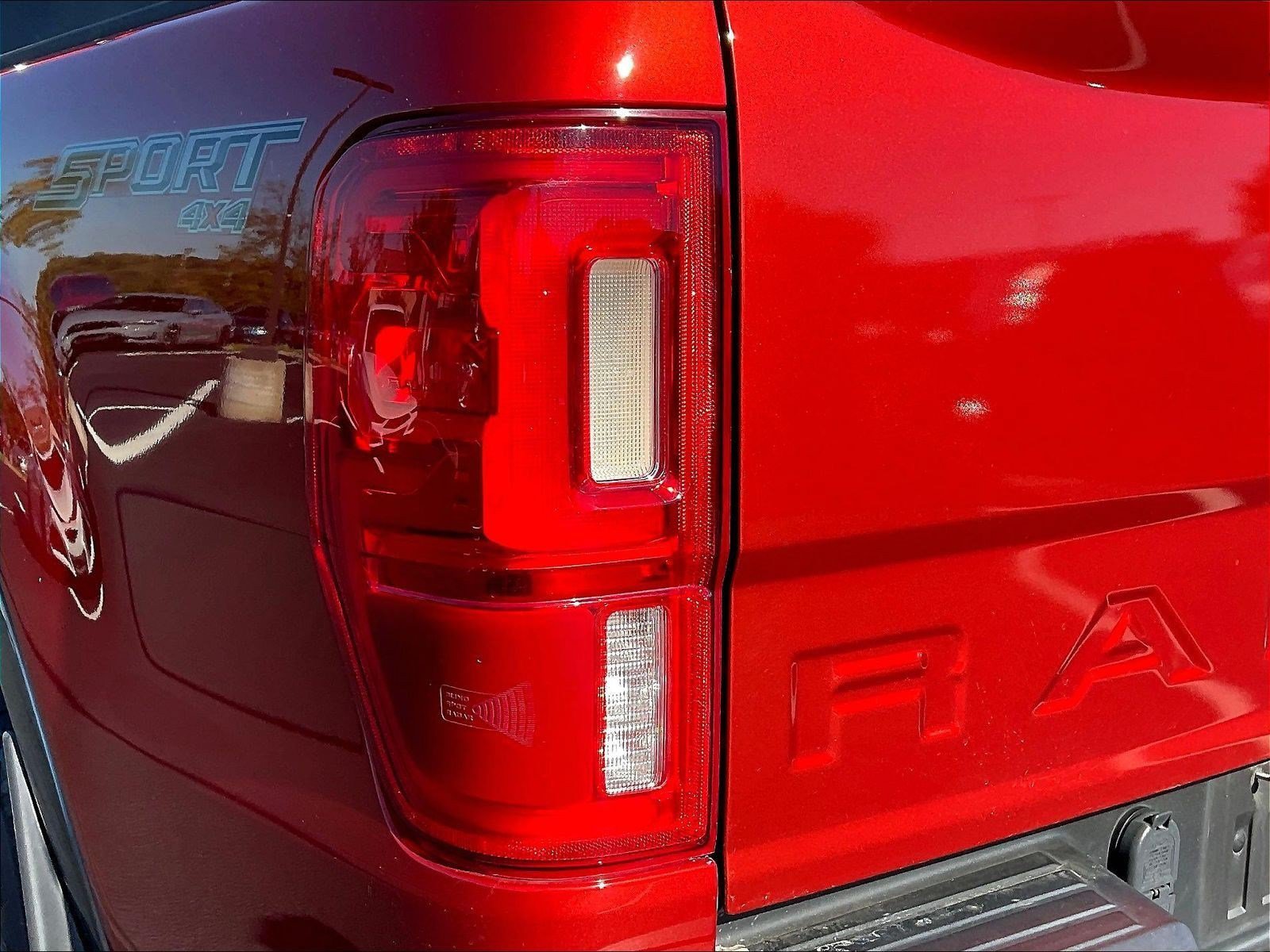 Used 2019 Ford Ranger XLT w/ Equipment Group 302A Luxury AWD/4WD image 24