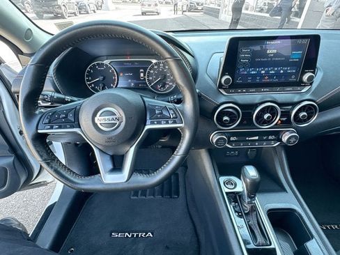 Certified 2023 Nissan Sentra SR w/ Midnight Edition Package FWD image 10