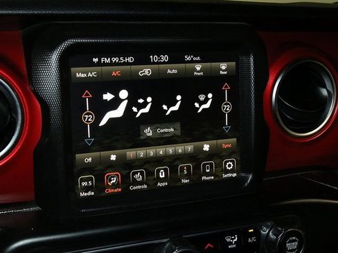 Used 2022 Jeep Wrangler Unlimited Rubicon w/ Xtreme Recon 35" Tire Package image 22