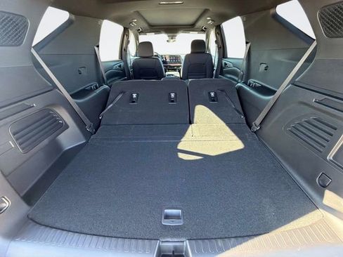 New 2026 Chevrolet Traverse Z71 w/ Enhanced Driving Package image 13