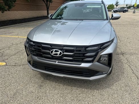 Used 2025 Hyundai Tucson SEL AWD/4WD image 11