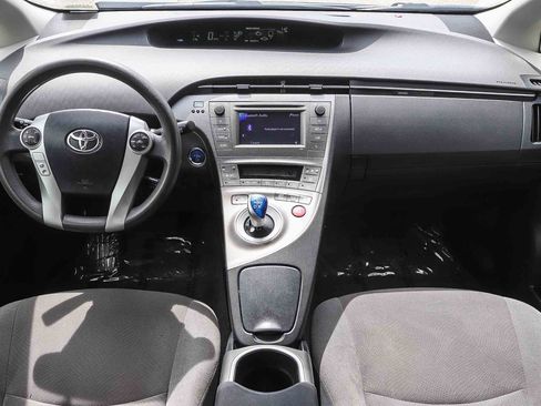 Used 2013 Toyota Prius Two image 15