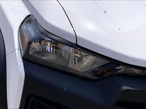 Used 2025 Chevrolet Colorado Trail Boss AWD/4WD image 27
