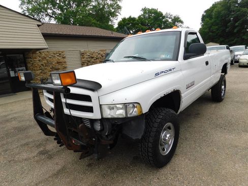 Used 1999 Dodge Ram 2500 Truck 4x4 Regular Cab image 3