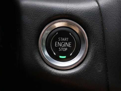 Used 2021 GMC Yukon SLT w/ SLT Premium Package AWD/4WD image 23