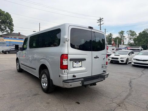 Used 2014 Nissan NV 3500 SL w/ Technology Package RWD image 6