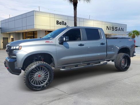 Used 2021 Chevrolet Silverado 1500 LT Trail Boss AWD/4WD image 3