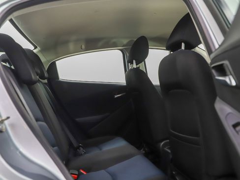 Used 2018 Toyota Yaris iA image 12