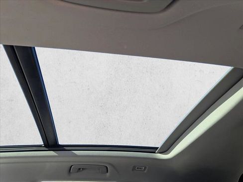 New 2025 Audi Q5 Premium image 18