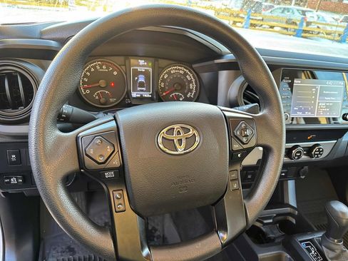 Used 2023 Toyota Tacoma SR w/ SR Convenience Package image 15