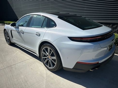 Certified 2026 Porsche Panamera image 3