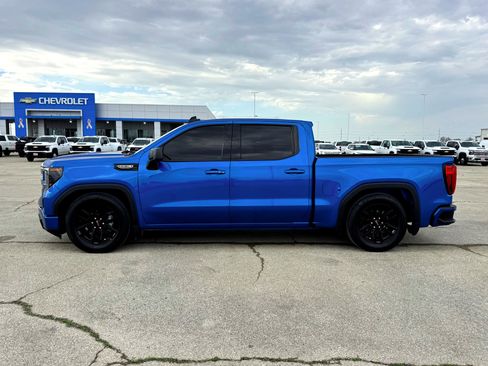 Used 2022 GMC Sierra 1500 Elevation image 11