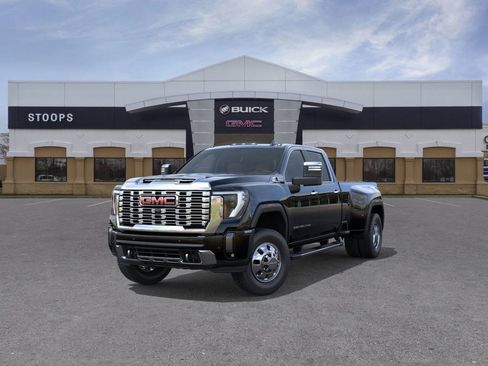 New 2026 GMC Sierra 3500 Denali w/ Denali Reserve Package image 8