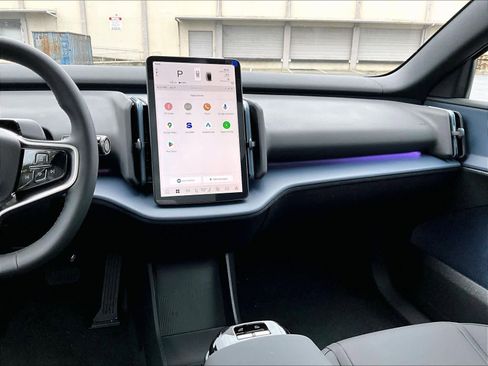 New 2026 Volvo EX30 Plus w/ Climate Package image 9